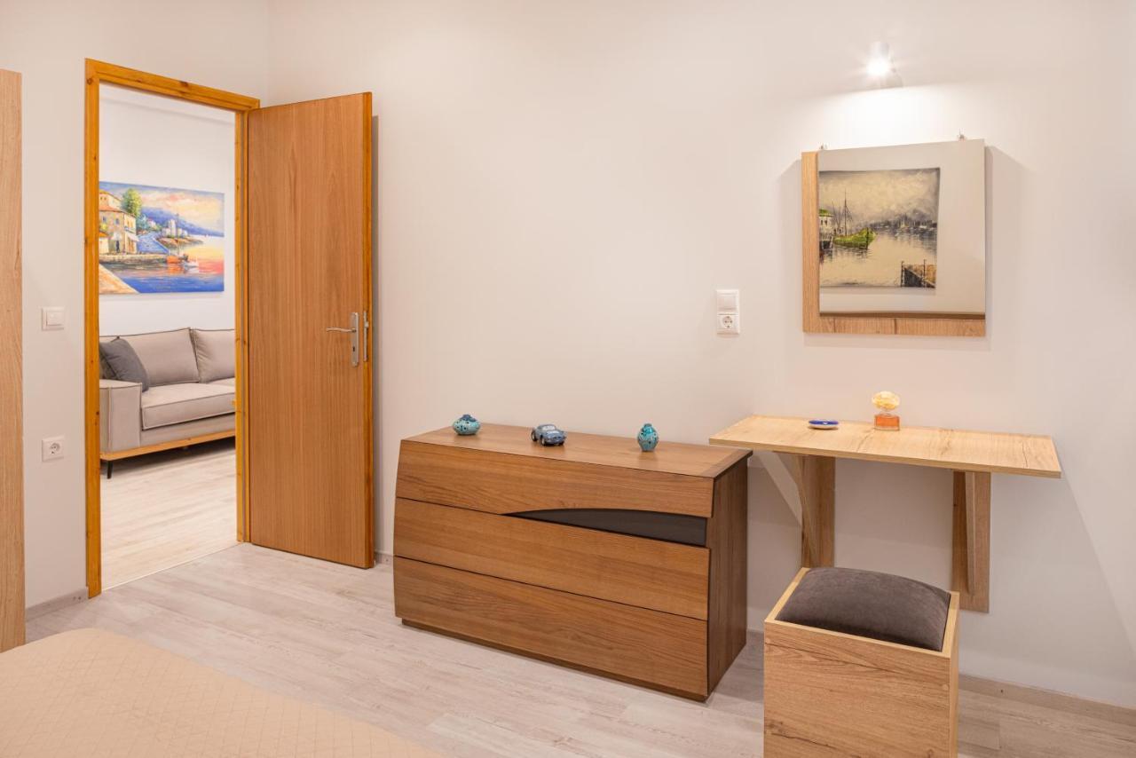 Fiera Luxury Apartments. Кокарі Екстер'єр фото